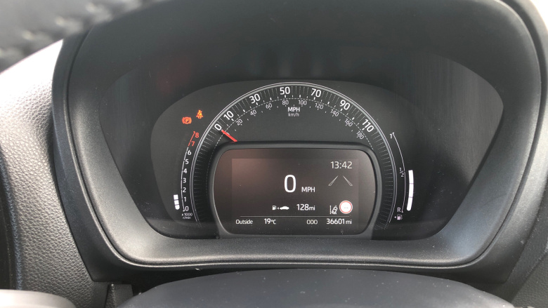 Toyota Aygo X 1.0 VVT-i Edge 5dr Petrol Hatchback